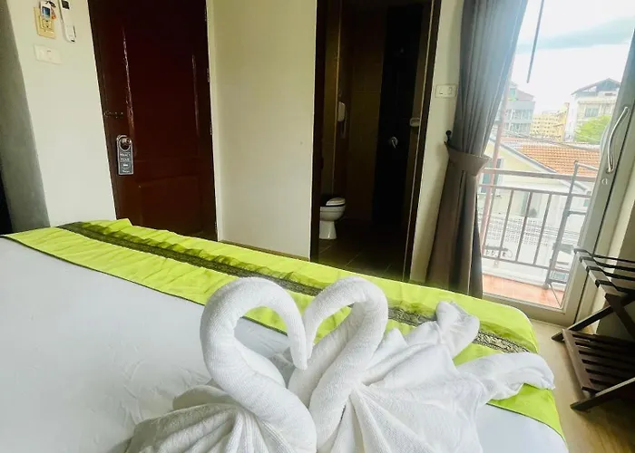 28 Boutique Hotel - Newly Renovated