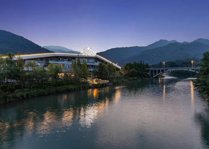 Wingate By Wyndham Emeishan Scenic Spot