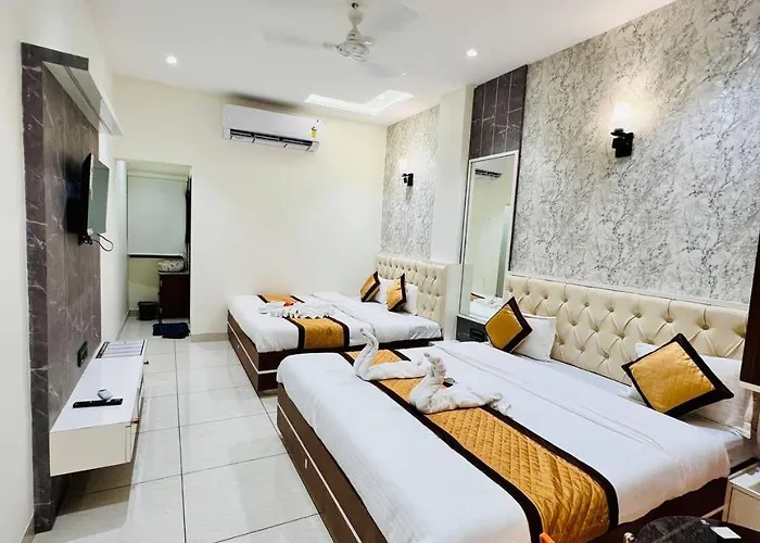 Hotel Apple