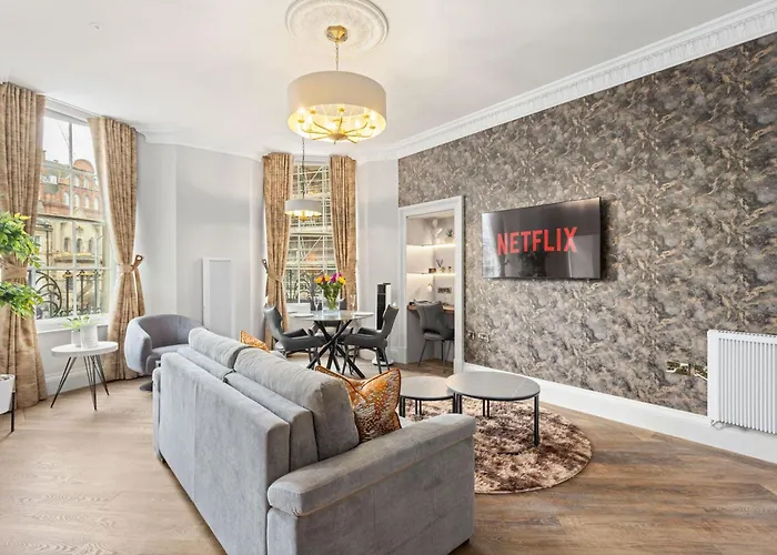 Prime Central Edinburgh 1 Bed