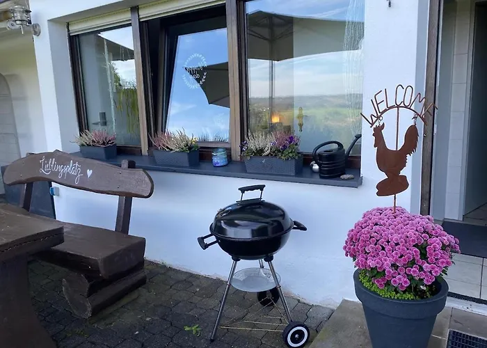 Schöne Ferienwohnung mit Ausblick in die Natur
