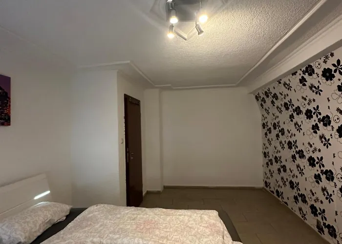 Shekinah Residences Near Frankfurt Airport