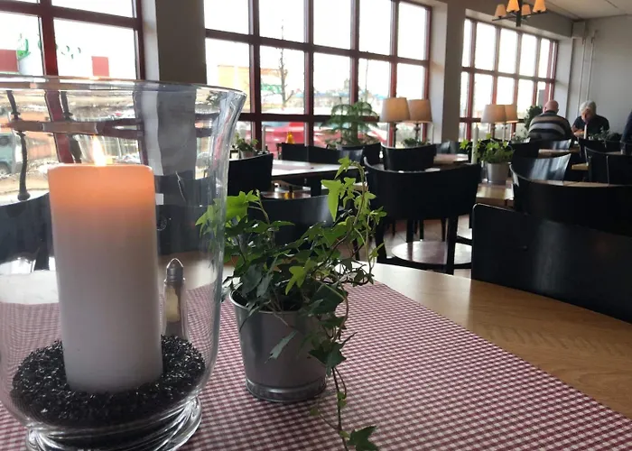Jennys Hotell Och Restaurang