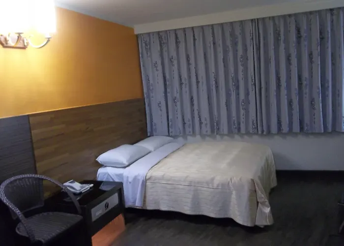 Toong Mao Resorts & Hotel