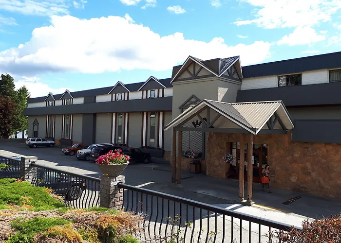 Anchor Inn & Suites, BW Signature Collection