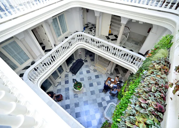 El Armador Casa Palacio By Luxury Suites Cadiz