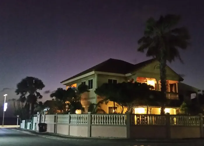Le Chateau Ocean Villas Oranjestad