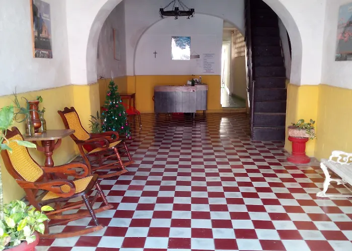 Hotel Sol Colonial