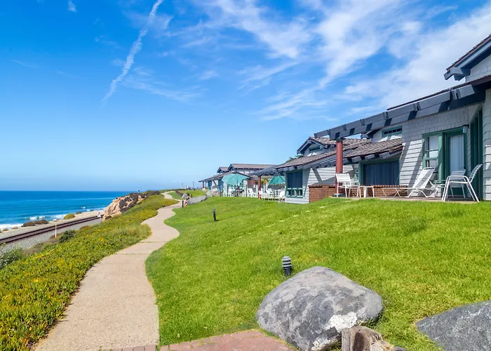 Wave Crest Resort