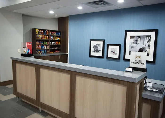 Hampton Inn & Suites Stillwater West
