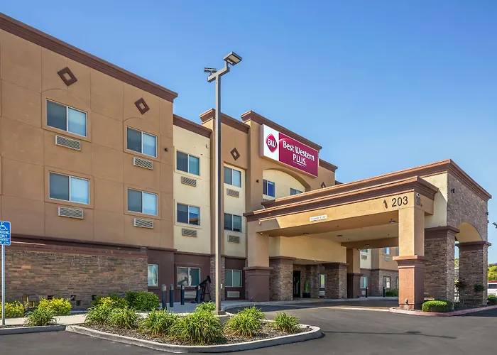 Best Western Plus Taft Inn