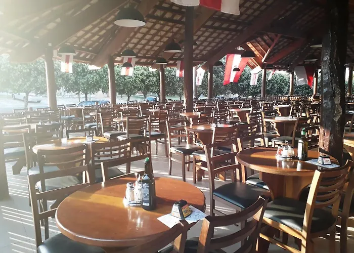 Cristal Palace Inn