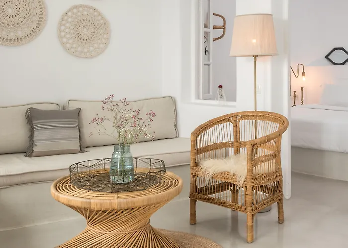 Cocoon Suites (Adults Only)