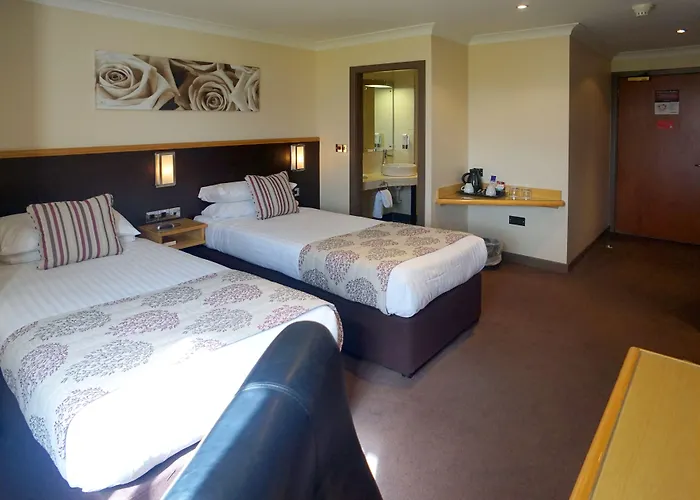 Damon'S Hotel