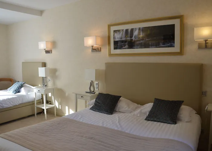 Logis Hotel Des Messageries