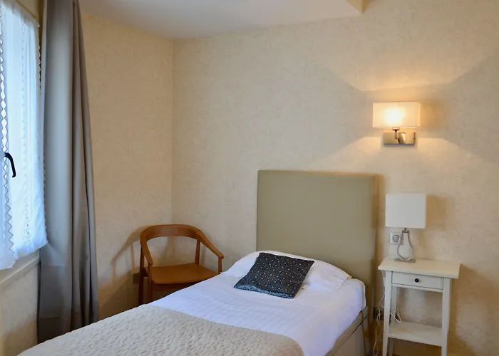 Logis Hotel Des Messageries
