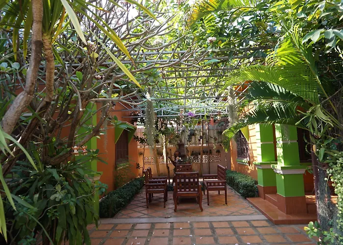 Phetphaylin Hotel
