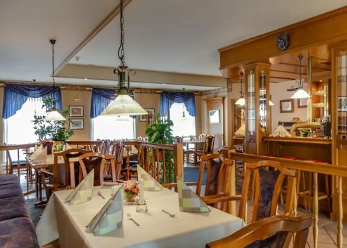 Hotel zur Burg