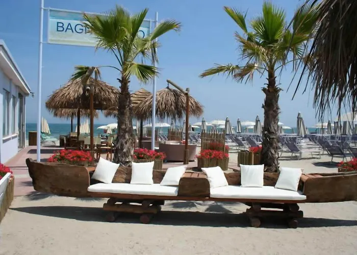 Hotel Torremaura Fronte Mare Con Beach Club