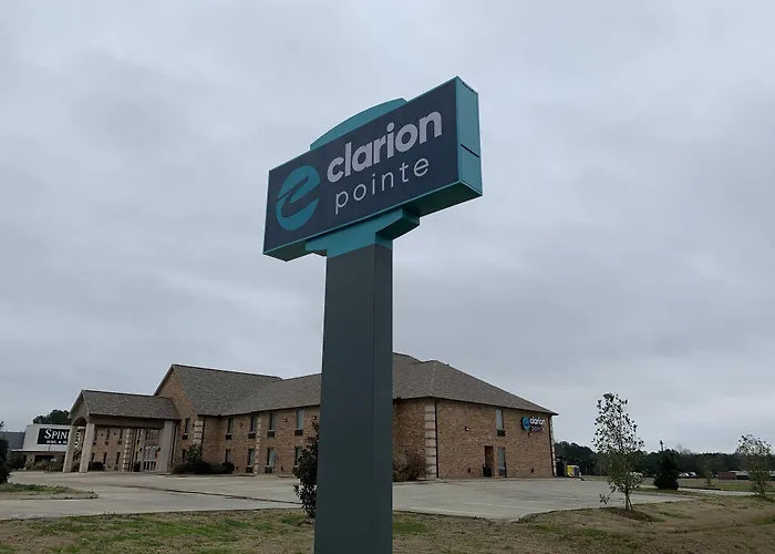 Days Inn & Suites By Wyndham Florence/Jackson Area