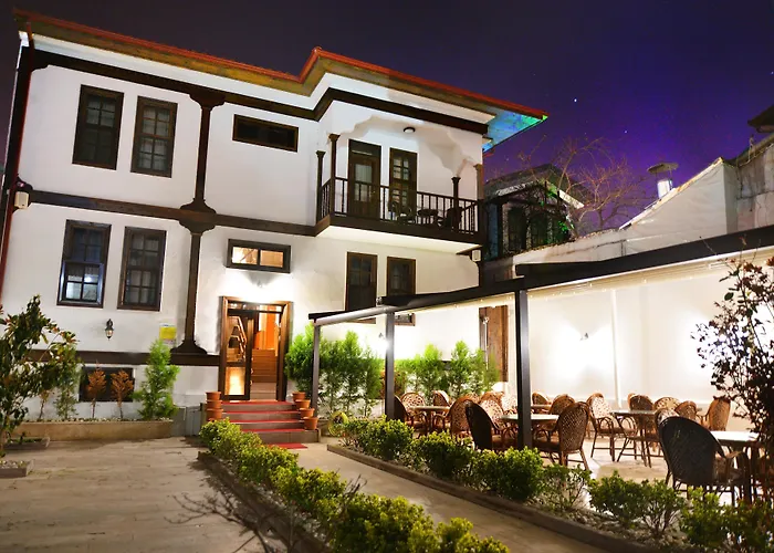 Uluhan Hotel