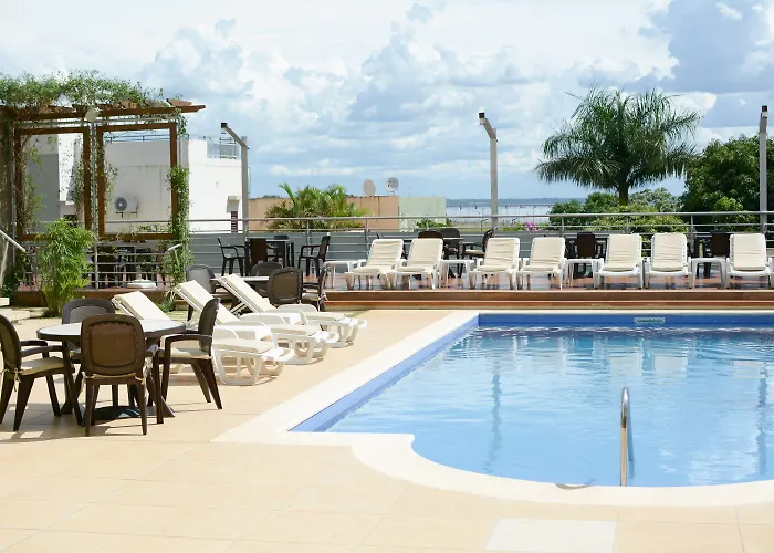 De La Trinidad Hotel