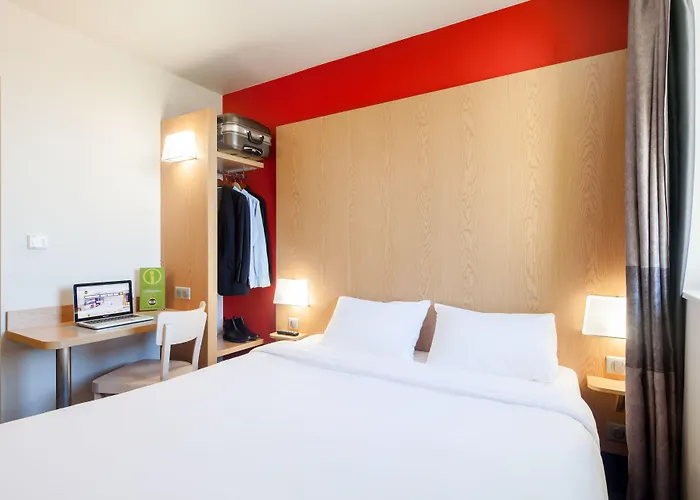 B&B Hotel Paris Est Bobigny Universite
