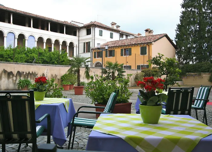 Charming Hotel Dei Chiostri