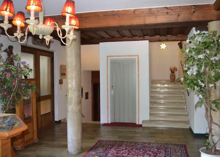 Hotel Aurach
