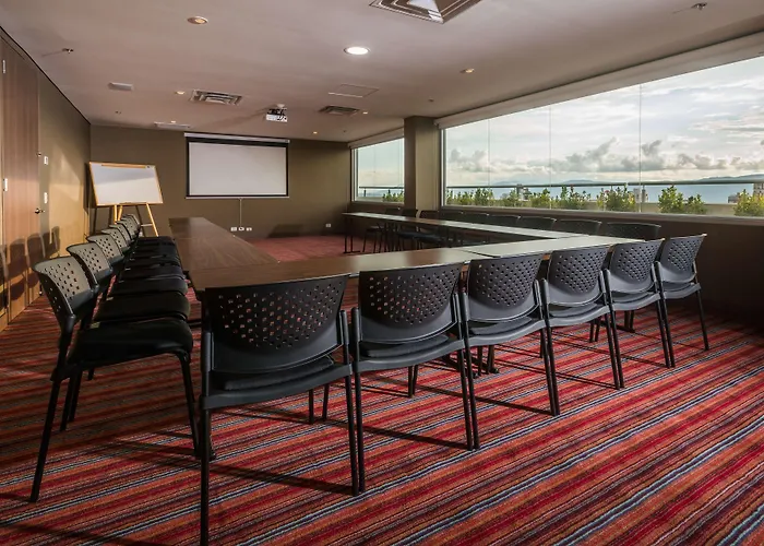 Hampton By Hilton Bucaramanga