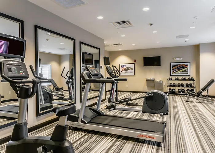 Candlewood Suites - Hartford Downtown