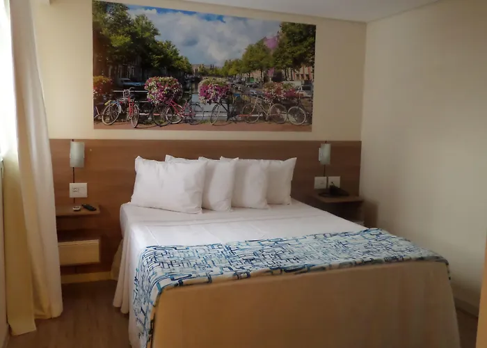 Hotel Amsterdam Montes Claros