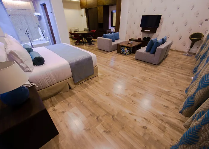 Club Waskaduwa Beach Resort & Spa