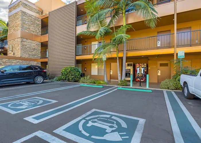 Best Western Plus Stovall'S Inn