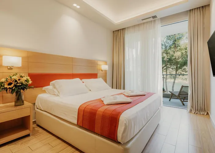 Akrotiri Beach Resort & Spa - Adult Friendly