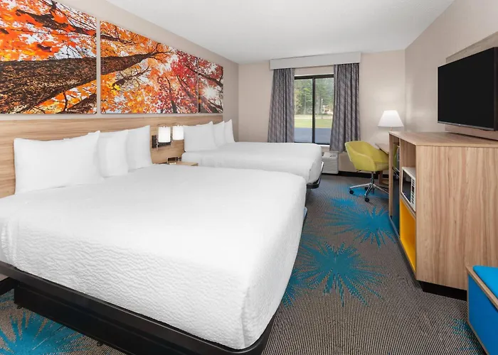 Days Inn By Wyndham Eagle River