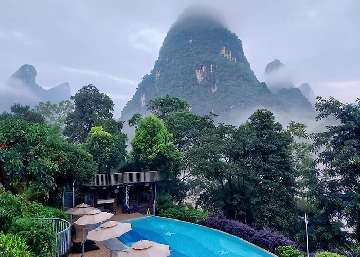 Yangshuo Li River Resort