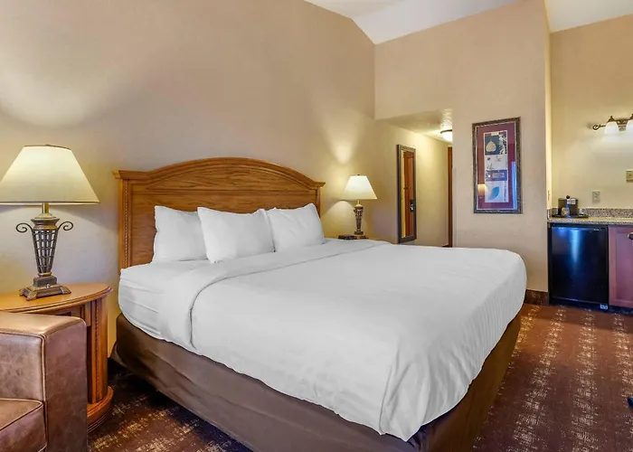 Kathryn Riverfront Inn, An Ascend Collection Hotel