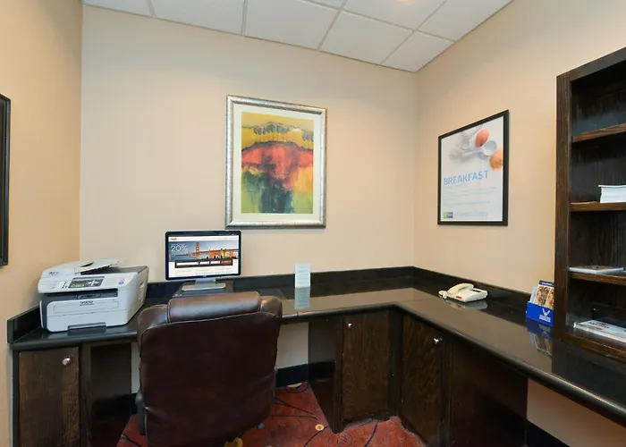 Holiday Inn Express & Suites Royse City - Rockwall By Ihg