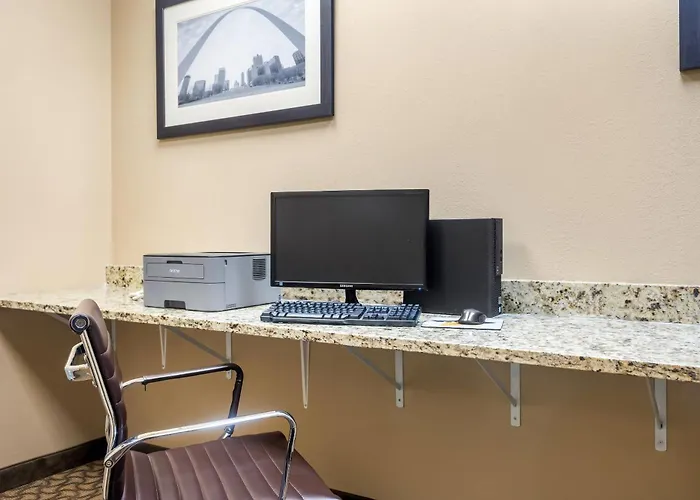Comfort Inn & Suites Sikeston I-55