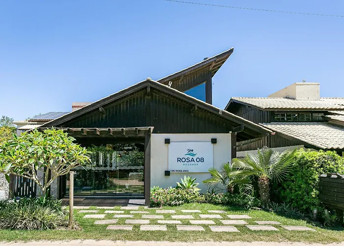 Pousada Rosa 08 - Piscina Aquecida, Cafe Da Manha Gourmet E Suites Com Banheira