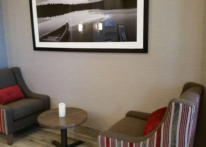 Hampton Inn By Hilton Oxford, Me