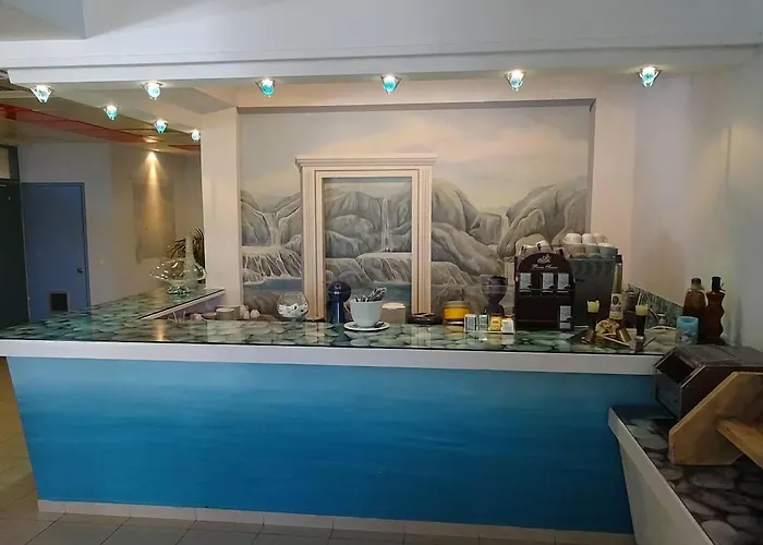 Ianos Hotel