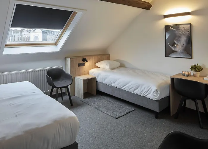 Alpha Hotel And Aparthotel