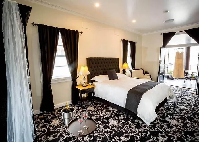 The Commercial Boutique Hotel