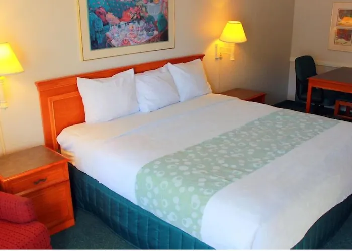La Quinta By Wyndham Tulsa Broken Arrow