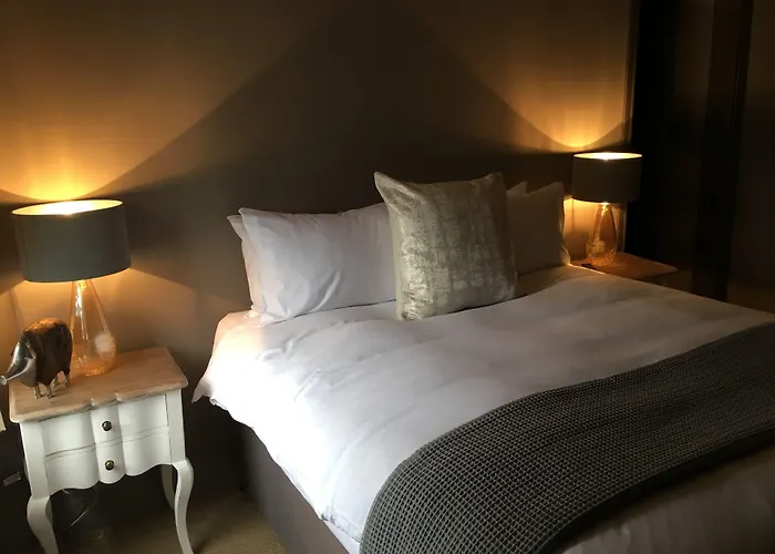 The Lion Hotel - Pub & Restaurant