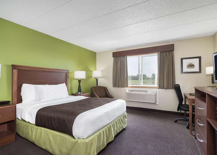 Americinn By Wyndham Little Falls