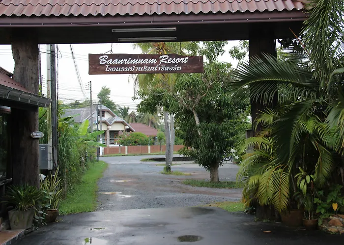 BaanRimNam Resort Trat