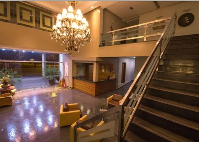 Aipana Plaza Hotel